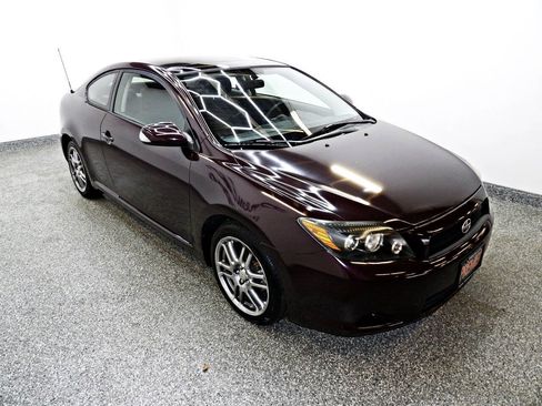 Used 2010 Scion tC FWD image 3