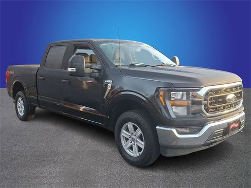 Used 2023 Ford F150 XLT w/ Equipment Group 301A Mid image 3