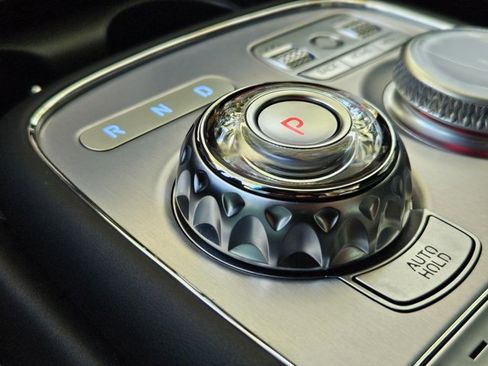 Used 2023 Genesis G90 3.5T image 10