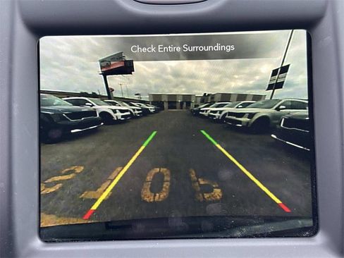 Used 2022 Chrysler 300 Touring w/ Sport Appearance Package image 49