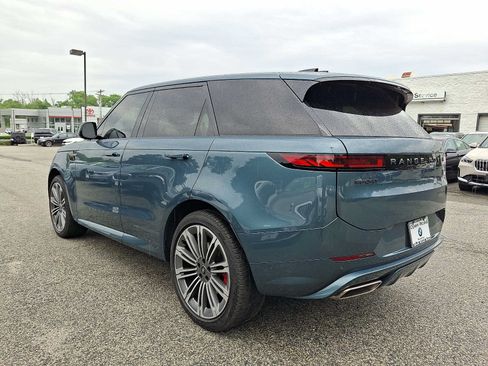 Used 2024 Land Rover Range Rover Sport Dynamic SE AWD/4WD image 4