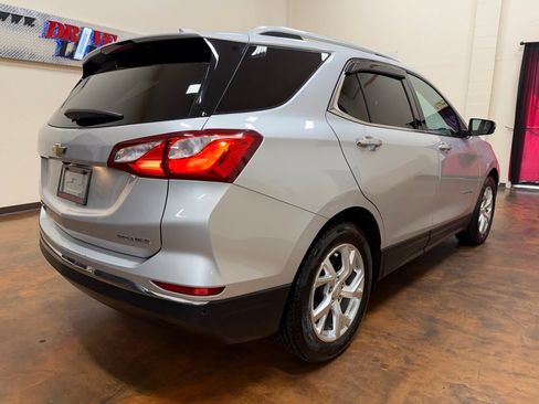 Used 2019 Chevrolet Equinox Premier FWD image 9