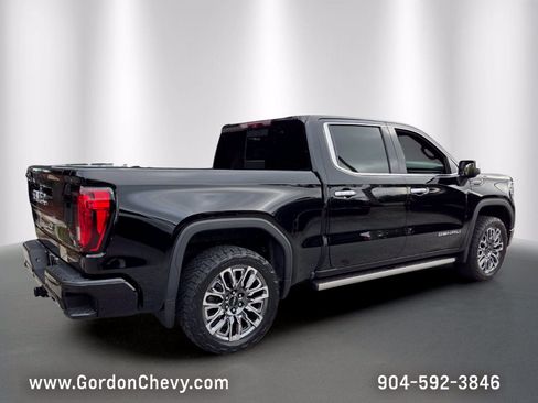 Used 2024 GMC Sierra 1500 Denali Ultimate AWD/4WD image 6
