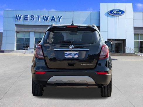 Used 2020 Buick Encore Sport Touring w/ Safety Package FWD image 4