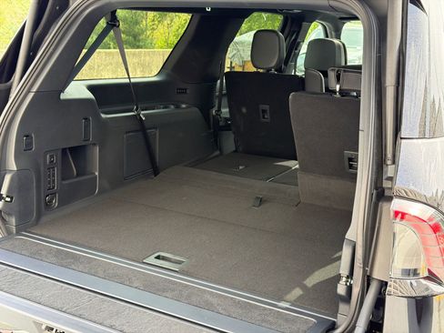 New 2026 Lincoln Navigator L Reserve image 8