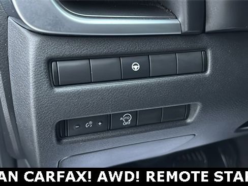 Used 2023 Nissan Rogue SV image 8