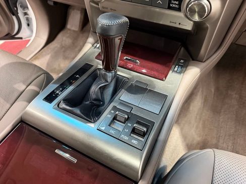 Used 2019 Lexus GX 460 Premium AWD/4WD image 48