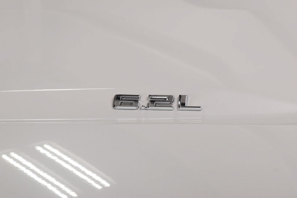 Used 2022 Chevrolet Silverado 1500 LTZ AWD/4WD image 17