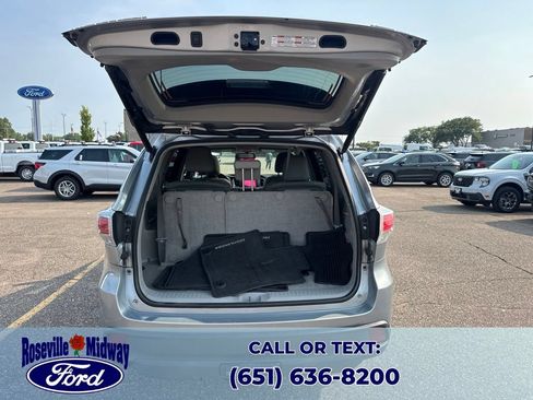 Used 2015 Toyota Highlander XLE AWD/4WD image 38