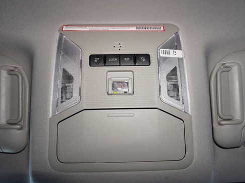 Certified 2024 Toyota RAV4 XLE image 20