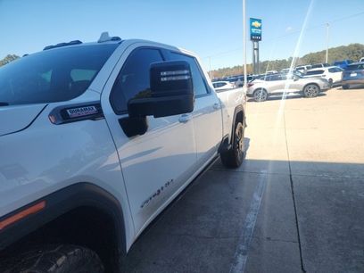 Used 2022 GMC Sierra 2500 AT4 w/ AT4 Premium Plus Package