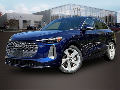 New 2026 Audi Q5 Prestige AWD/4WD image 2