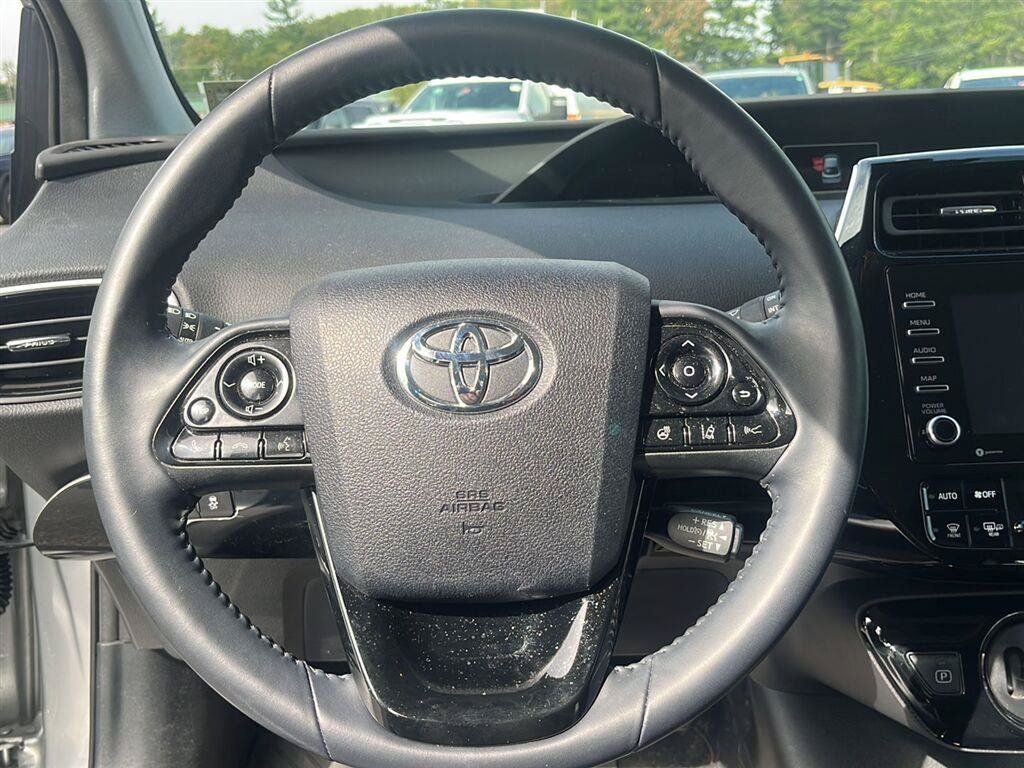 Used 2022 Toyota Prius AWD image 15