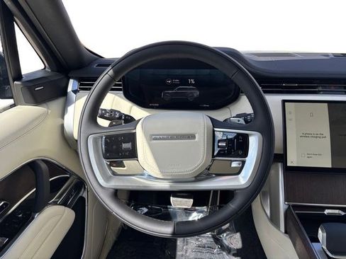 New 2026 Land Rover Range Rover SE image 15
