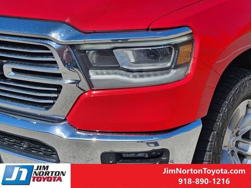 Used 2023 RAM 1500 Laramie AWD/4WD image 11