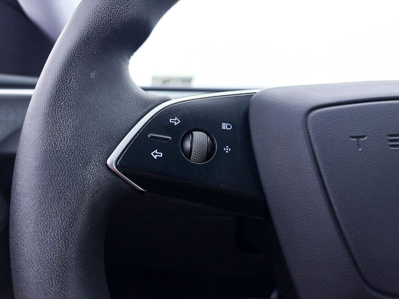 Used 2024 Tesla Model 3 RWD image 28