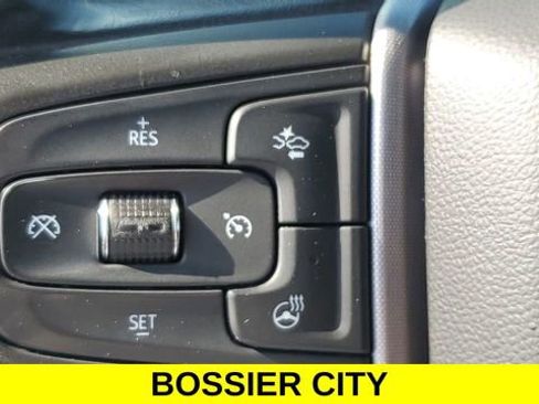 Certified 2022 GMC Sierra 1500 SLT image 33