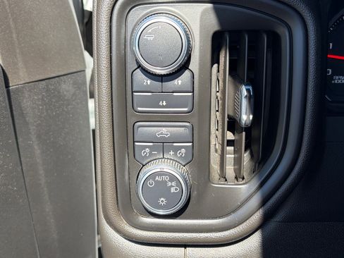 Used 2021 GMC Sierra 3500 4x4 Crew Cab w/ Convenience Package image 19