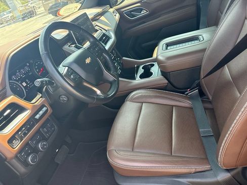Used 2021 Chevrolet Tahoe High Country AWD/4WD image 15