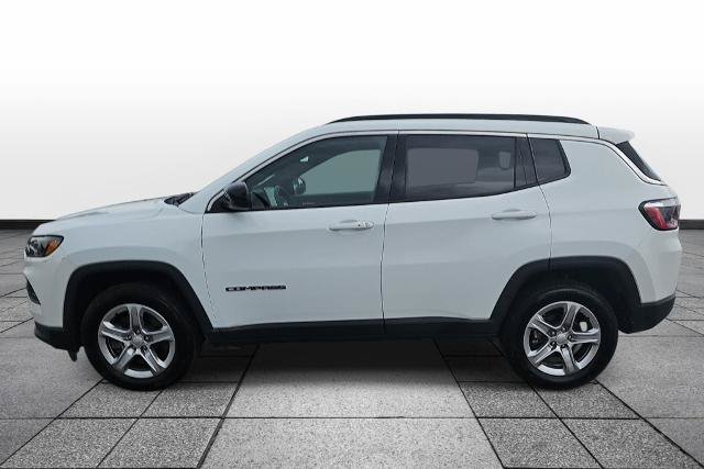 Used 2024 Jeep Compass Latitude AWD/4WD image 8
