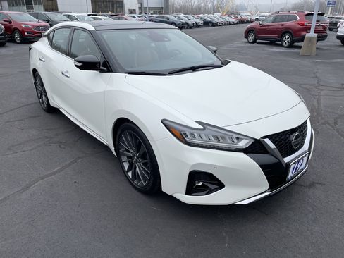 Used 2019 Nissan Maxima Platinum w/ Reserve Package image 9