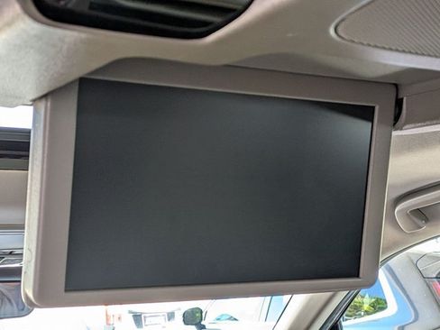 Certified 2022 Honda Pilot Touring image 17