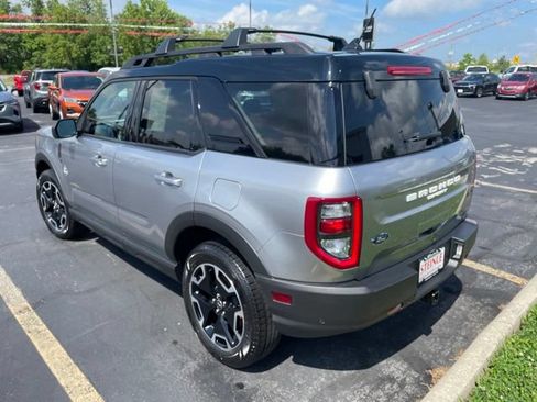 Used 2023 Ford Bronco Sport Outer Banks w/ Tech Package AWD/4WD image 6