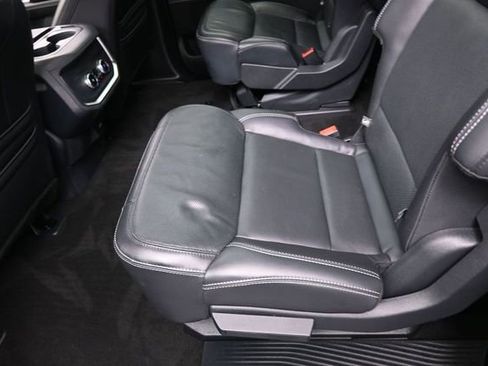 Used 2025 Ford Expedition Max Platinum w/ Stealth Appearance Package AWD/4WD image 24