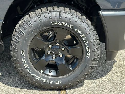 New 2026 RAM 1500 Warlock AWD/4WD image 12