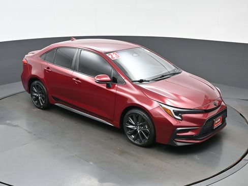 Used 2023 Toyota Corolla SE FWD image 33