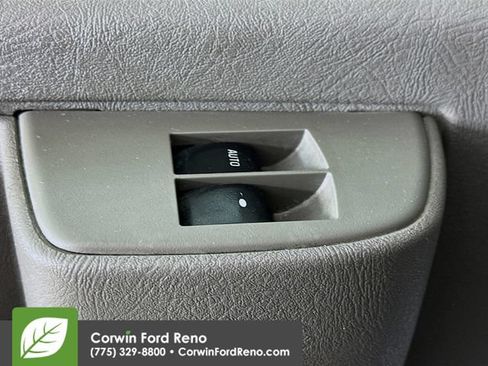 Used 2016 GMC Savana 2500 RWD image 16
