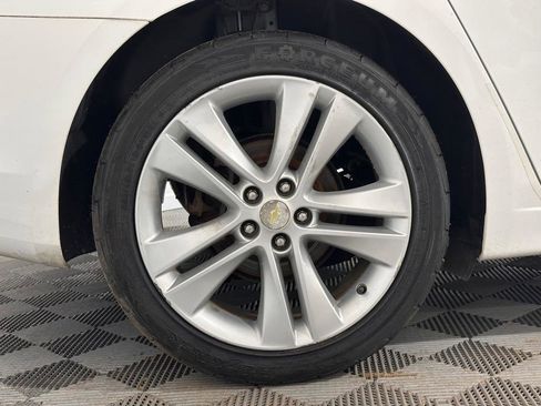 Used 2015 Chevrolet Cruze LTZ FWD image 39
