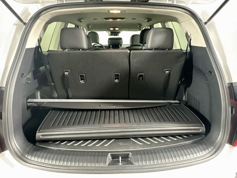 Used 2024 Kia Telluride LX FWD image 30