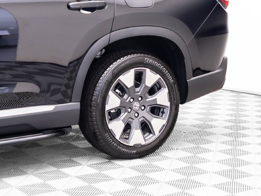 New 2026 Honda Pilot Touring image 37
