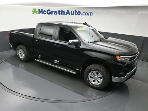 Used 2024 Chevrolet Silverado 1500 LT w/ Protection Package AWD/4WD image 3