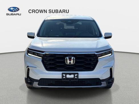 Used 2025 Honda Pilot EX-L image 10
