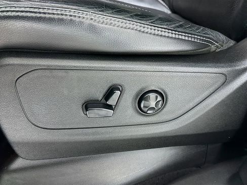 Used 2019 RAM 1500 Sport w/ Level 2 Equipment Group image 18