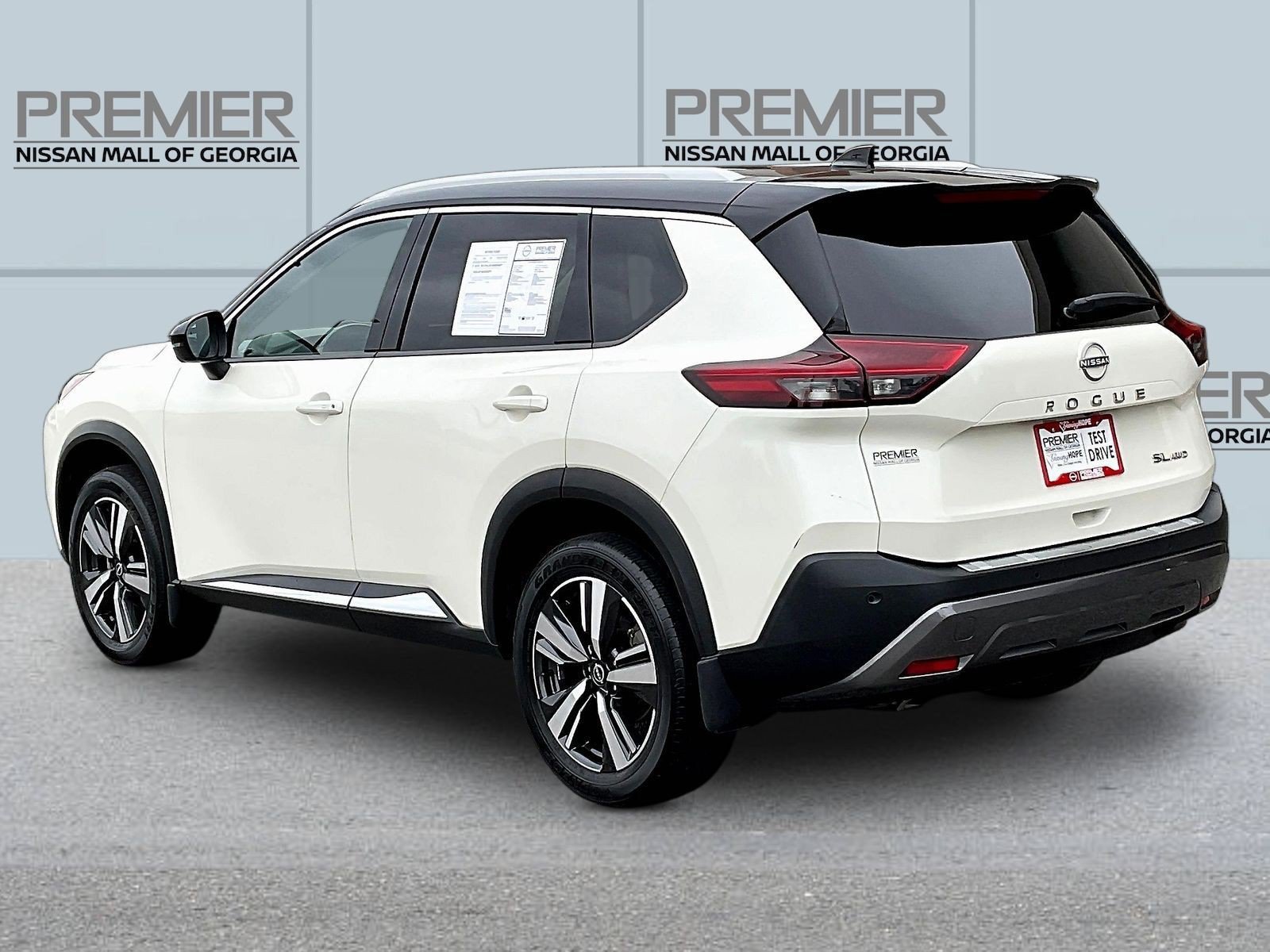 Certified 2023 Nissan Rogue SL AWD/4WD image 5