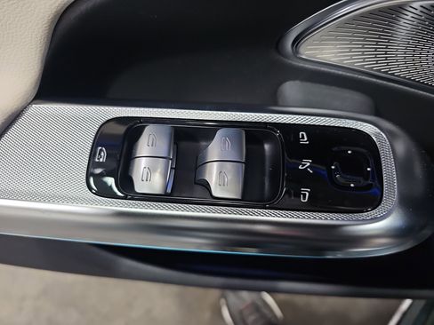 New 2026 Mercedes-Benz E 350 4MATIC Sedan image 29