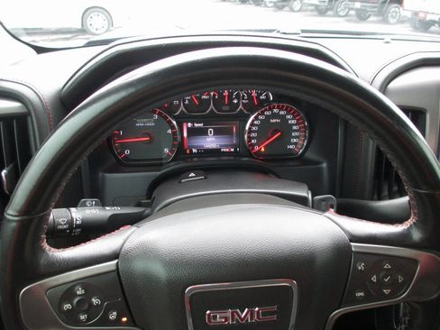 Used 2015 GMC Sierra 2500 SLT w/ Duramax Plus Package image 30