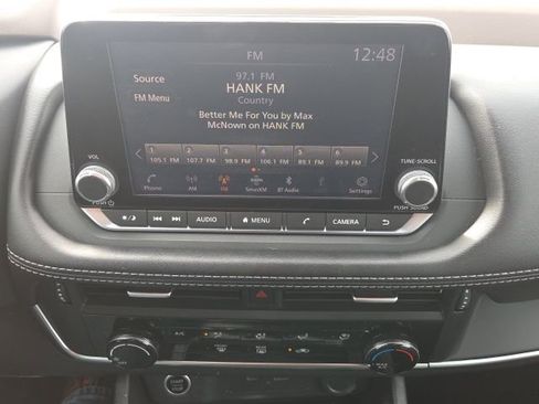 Used 2021 Nissan Rogue S image 27