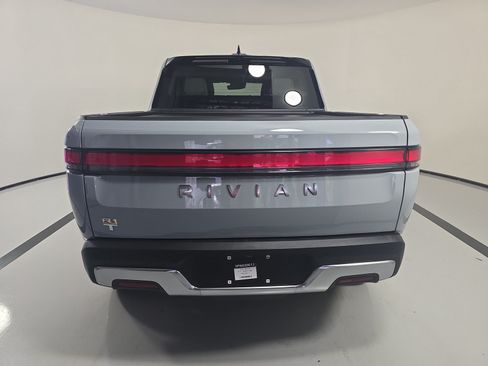Used 2023 Rivian R1T Adventure AWD/4WD image 4