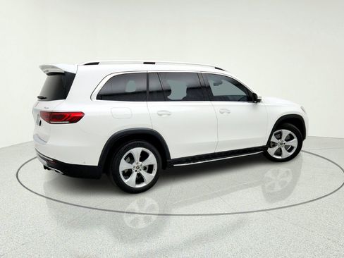 Used 2021 Mercedes-Benz GLS 450 4MATIC image 8