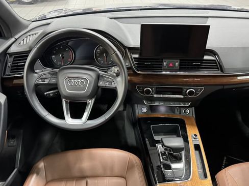 Used 2023 Audi Q5 2.0T Premium w/ Convenience Package AWD/4WD image 14