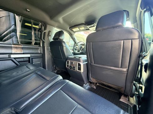 Used 2022 Ford F250 Lariat w/ Lariat Ultimate Package AWD/4WD image 39