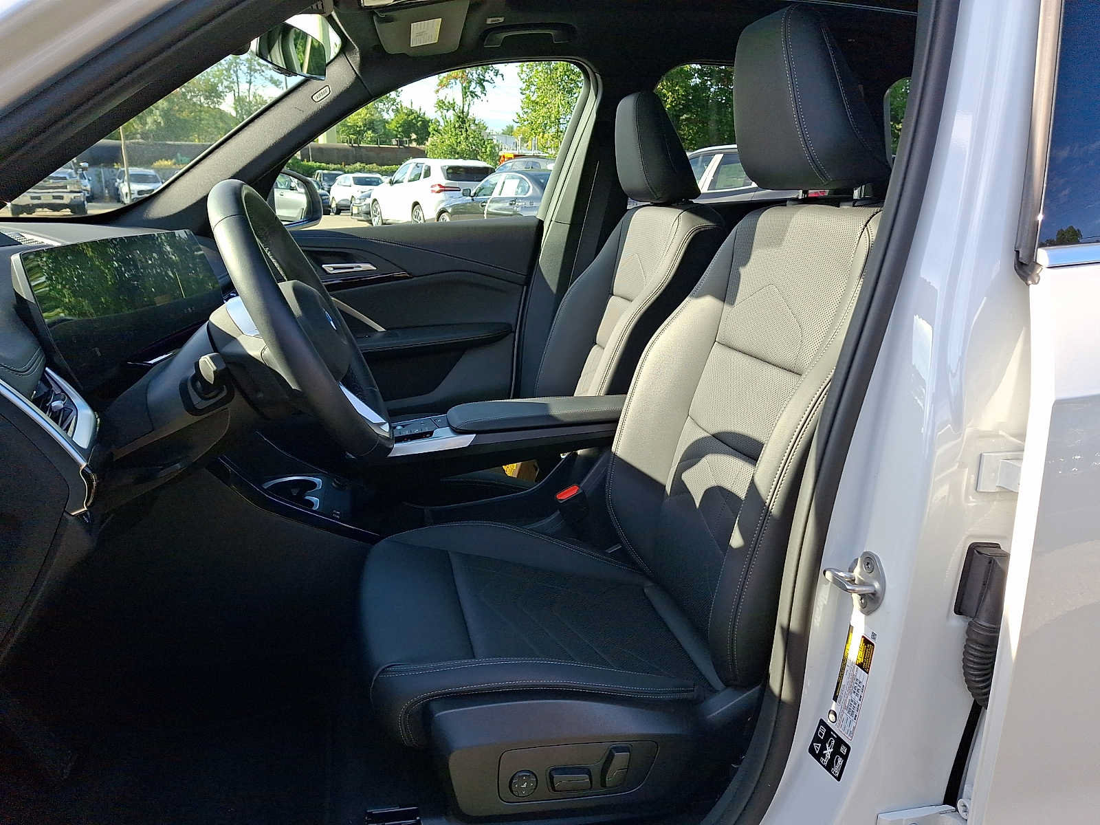 Used 2026 BMW X1 xDrive28i w/ Technology Package AWD/4WD image 10