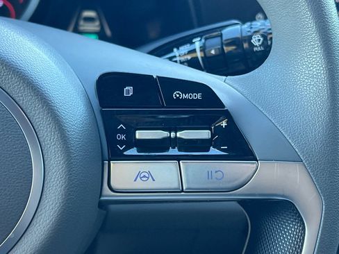 Used 2023 Hyundai Elantra SEL w/ Cargo Package image 27