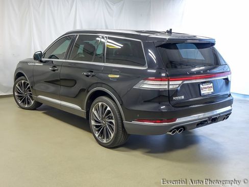 Used 2021 Lincoln Aviator Reserve w/ Equipment Group 202A AWD/4WD image 8