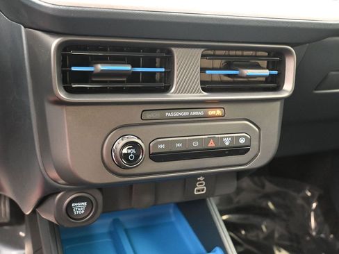 New 2026 Ford Maverick XLT image 19