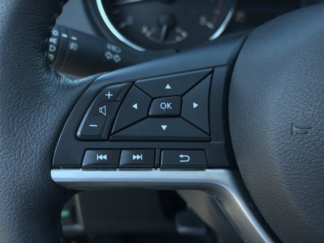 Used 2019 Nissan Rogue SL w/ Premium Package FWD image 30